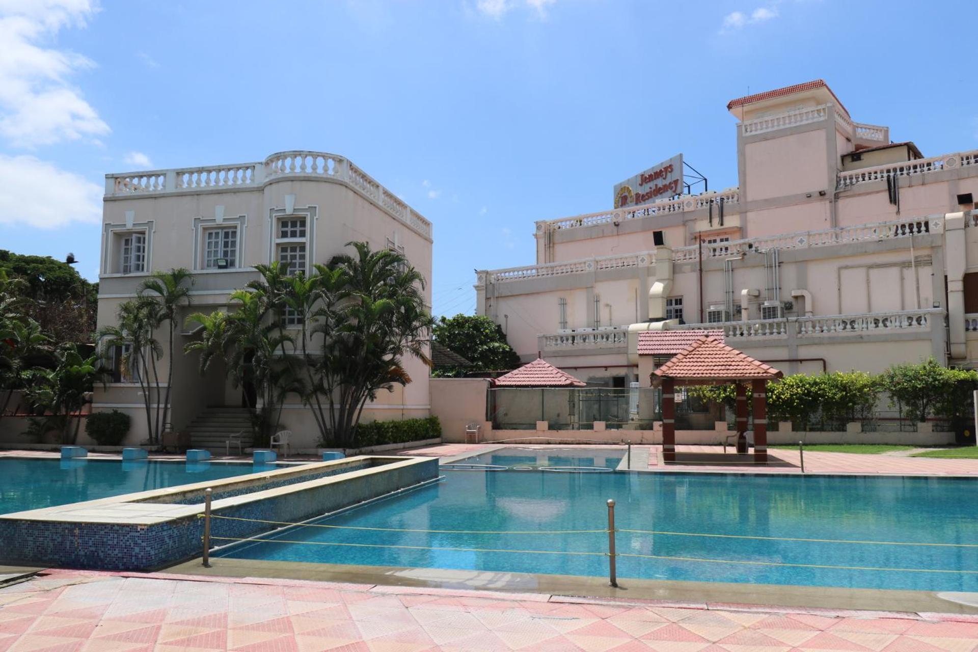 Jenneys Residency Hotel Coimbatore Exterior photo