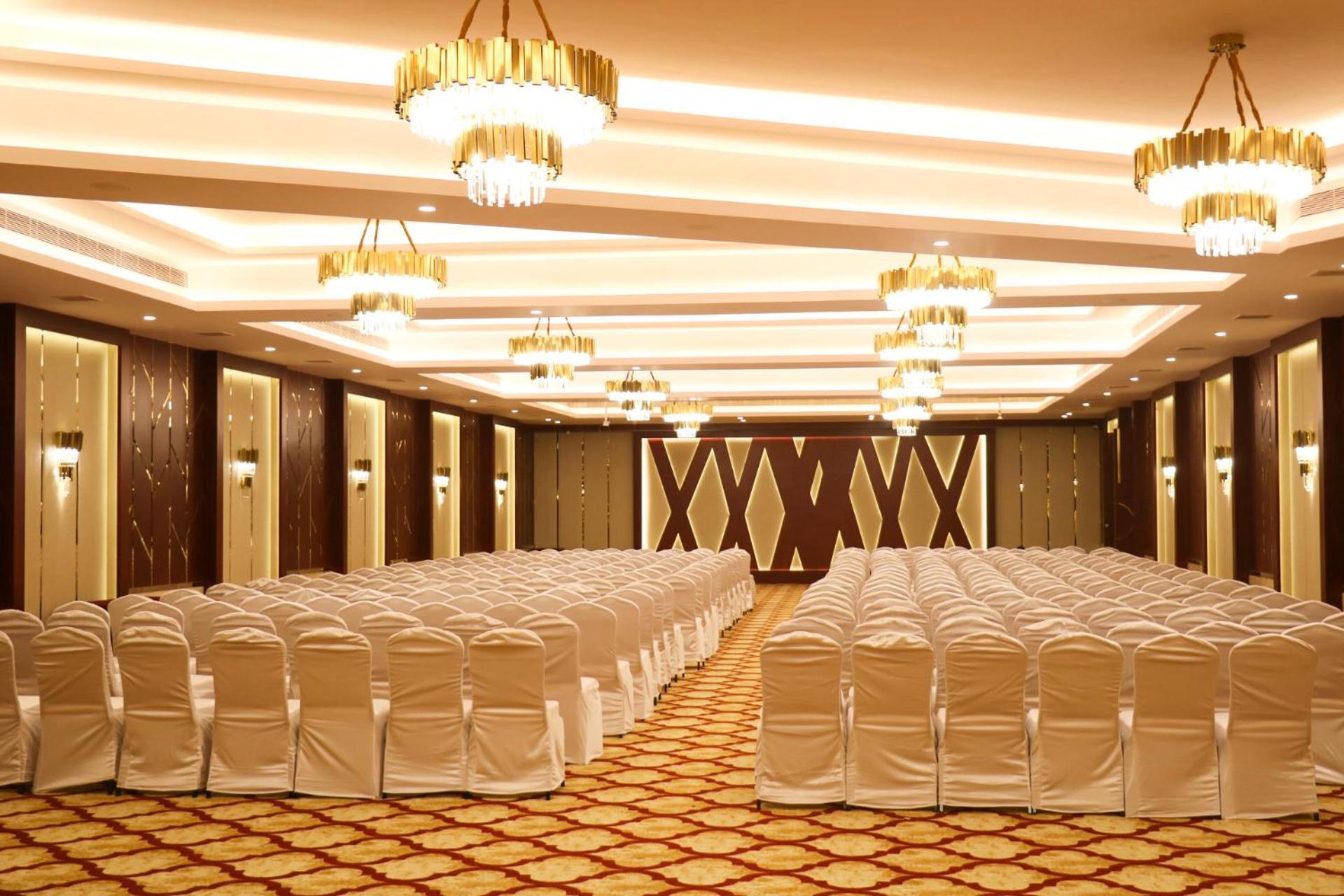 Jenneys Residency Hotel Coimbatore Exterior photo