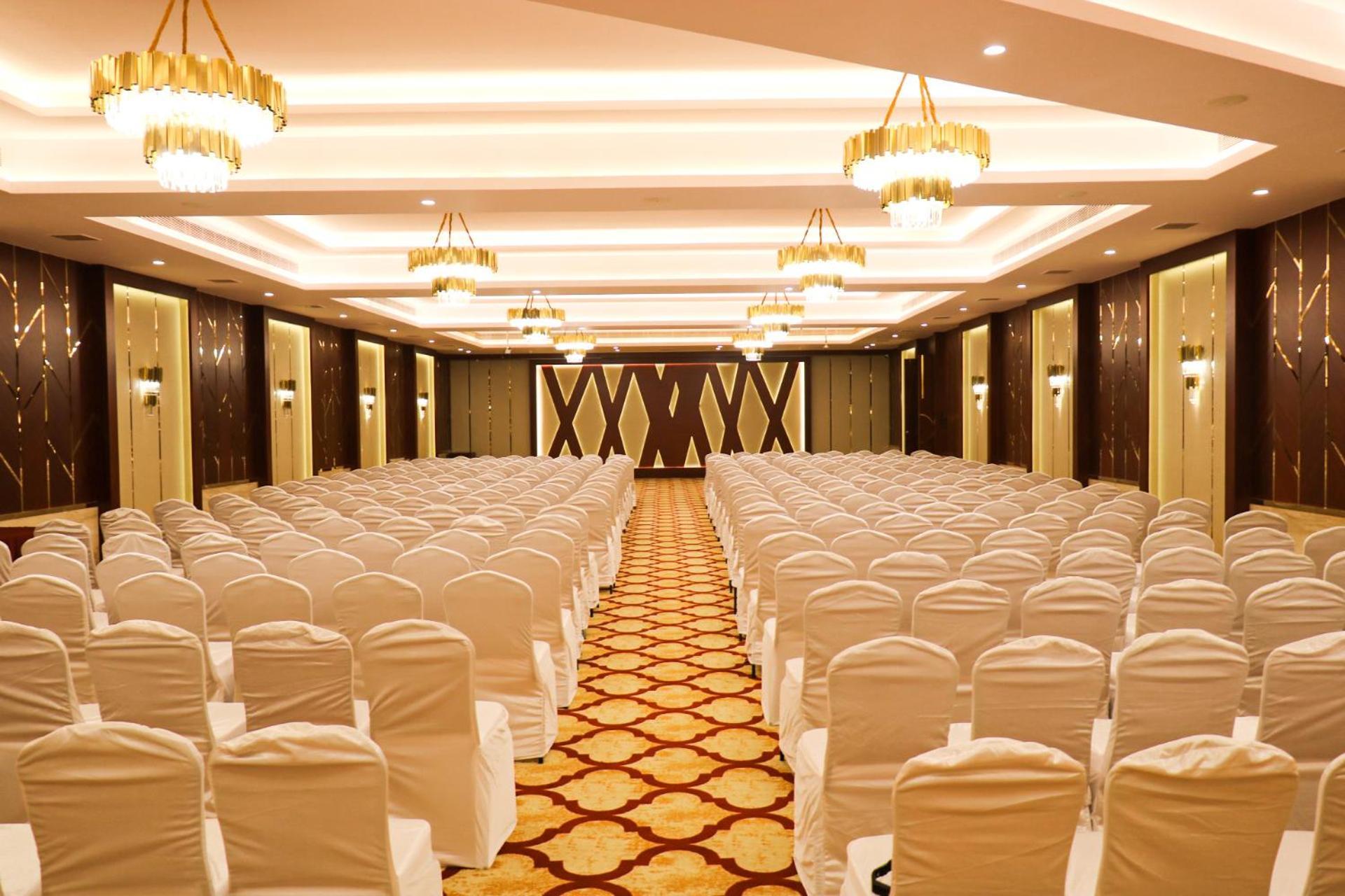 Jenneys Residency Hotel Coimbatore Exterior photo
