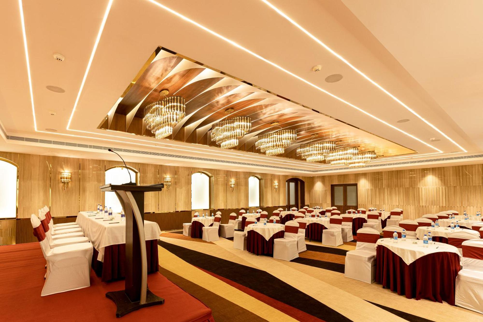 Jenneys Residency Hotel Coimbatore Exterior photo
